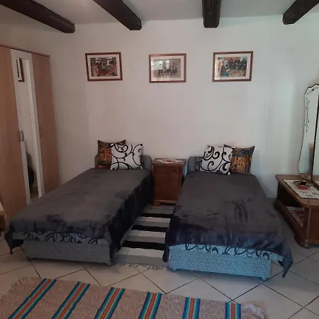 Faluhaz Tiszasuely Maison d'hôtes *