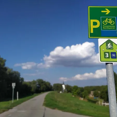 Faluház Tiszasüly Tiszasuly